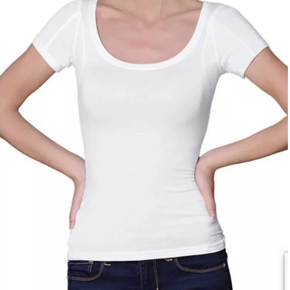 SWEATSHIELD Women’s White Scoop Neck Undershirt Sweat Shield Shirt